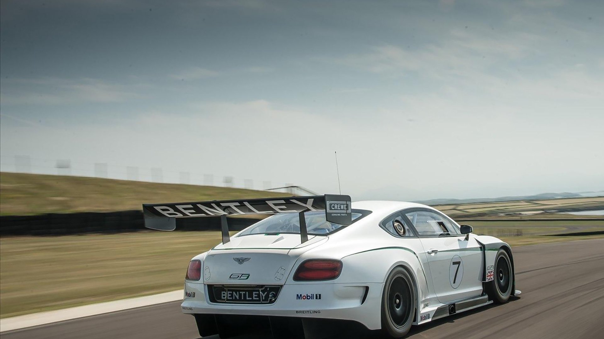 《激情对决:“黑马”队伍逆袭夺冠》,激情对线是什么意思