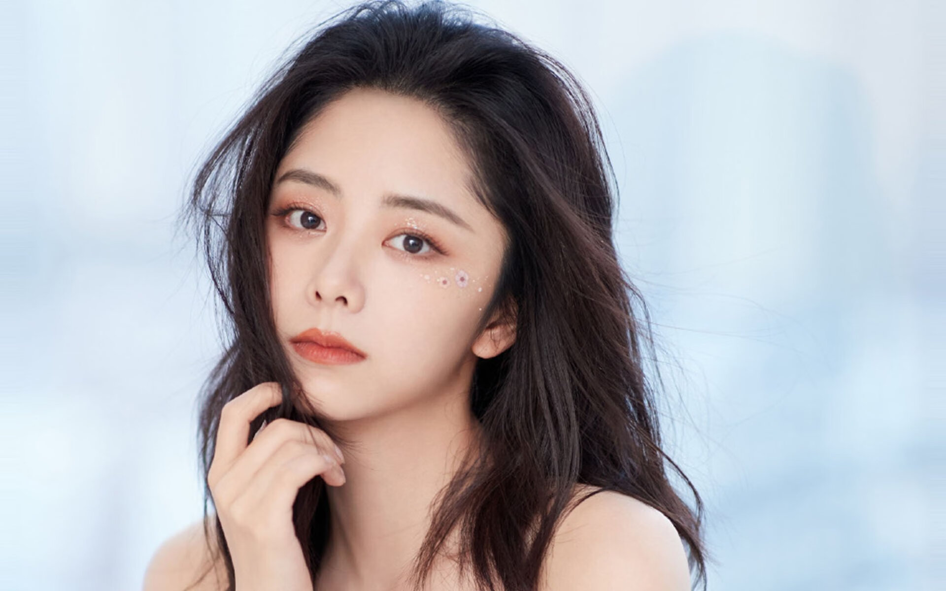 “青春之翼”青少年篮球公益救援行动在云南火热开展,助力青少年健康成长