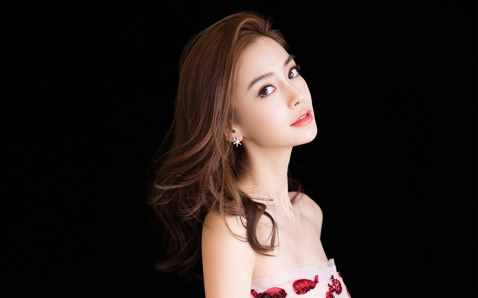 爱游戏娱乐网址-北京首钢球队整体进攻节奏加快，北京首钢队阵容