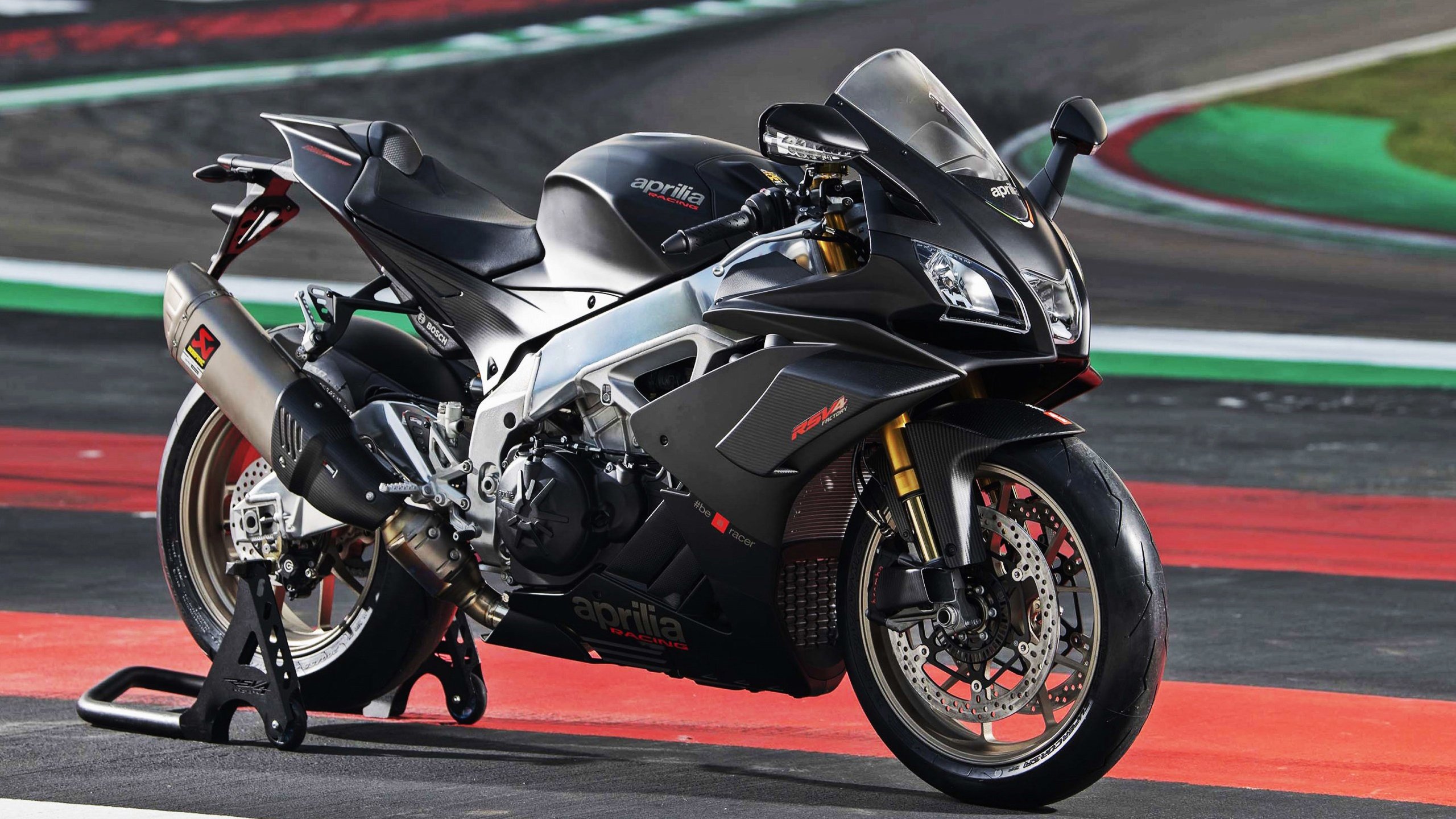 阿斯顿维拉客场0-2不敌曼城,争四形势堪忧,2021阿斯顿维拉引援