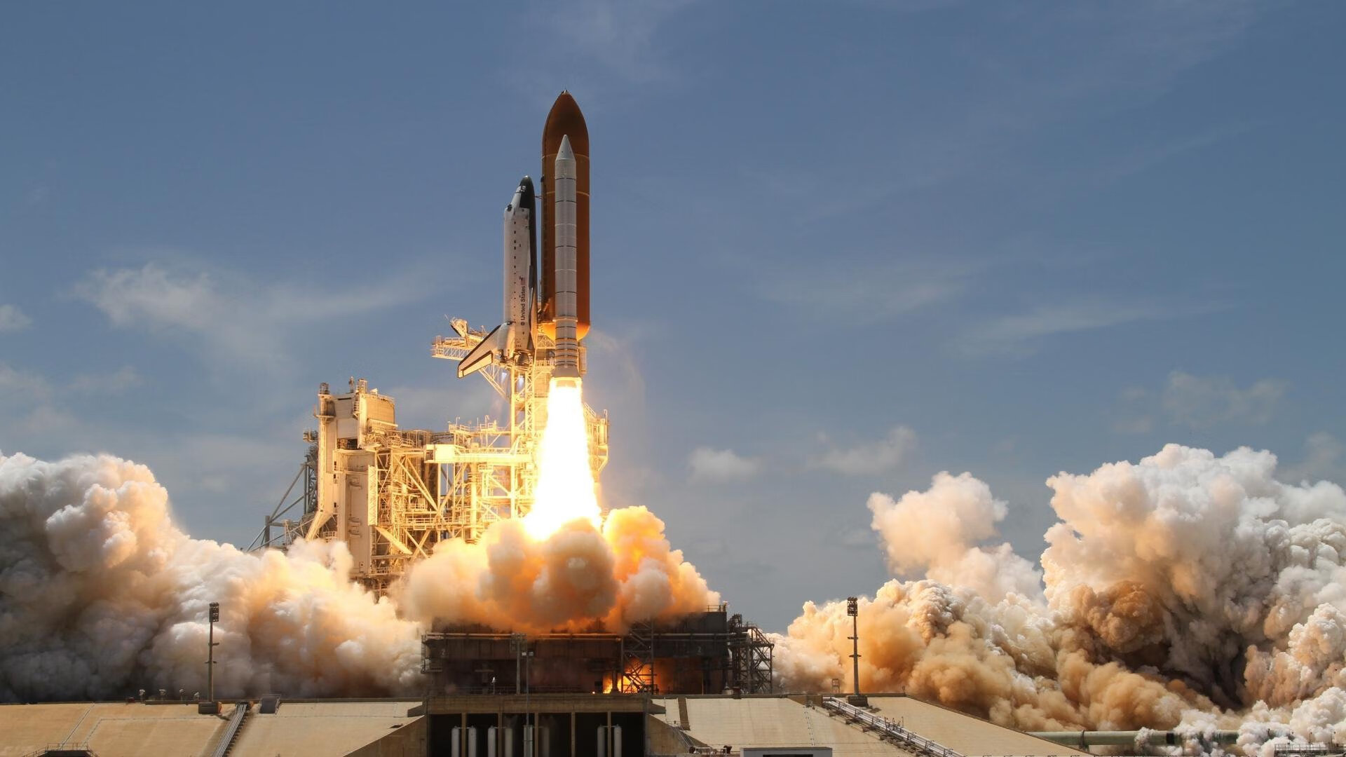 利用空档成功进球,球队实力尽显一览无余,足球空挡的概念