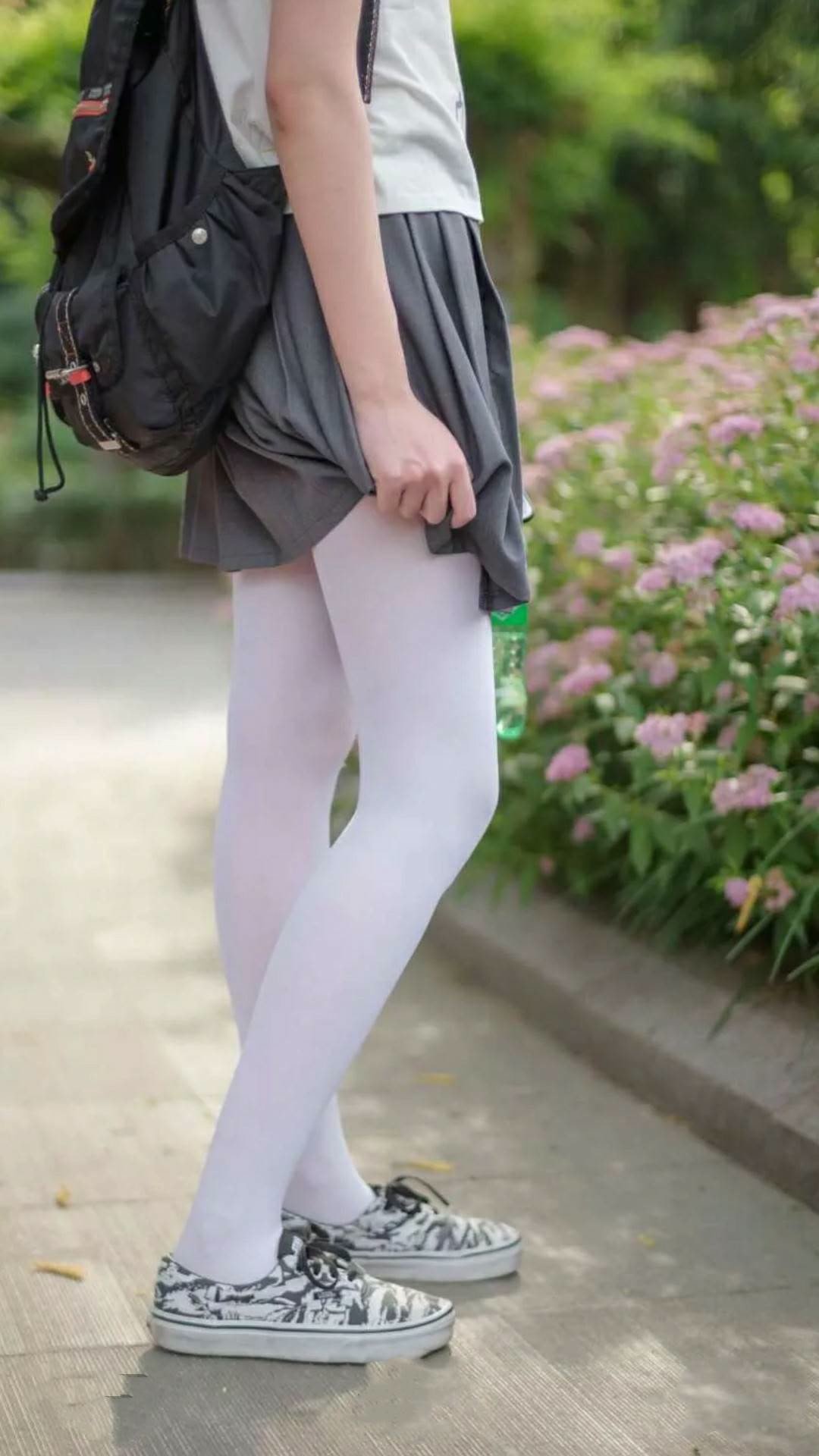 法兰克福左右调度拉扯出进攻空间,法兰克福t2