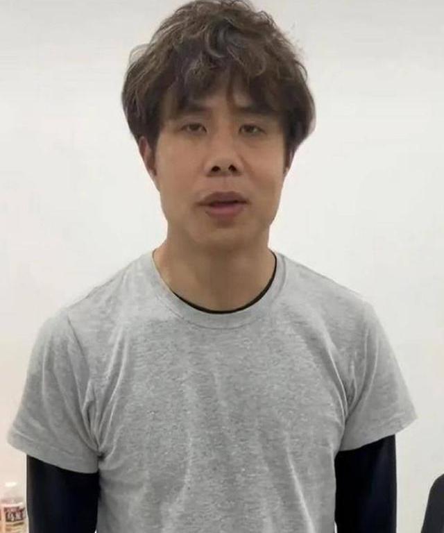 关于爱游戏APP:老将蒿俊闵转型教练“误人子弟”？球迷：别毁了中国足球的未来！的信息