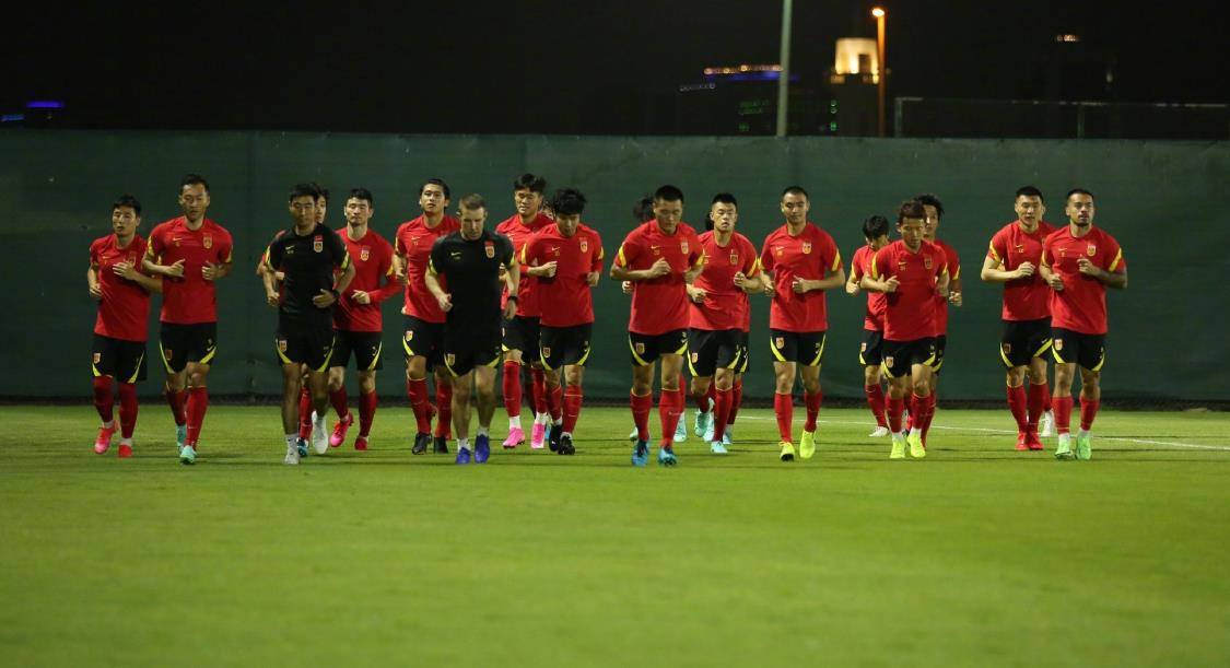 爱游戏APP:归化球员艾克森“带不动”？球迷：还是中国足球“扶不起的阿斗”？的简单介绍