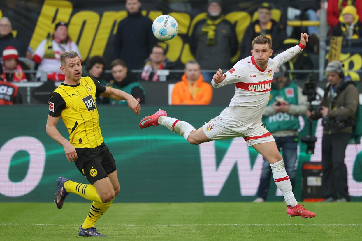 包含爱游戏体育:德甲的文化内涵：足球与社会的关系的词条