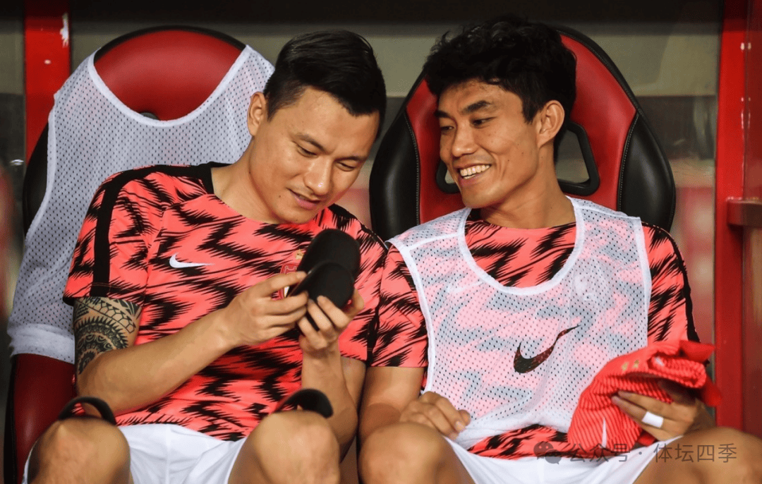 爱游戏APP:郑智：表示将继续为中国足球青训事业贡献力量的简单介绍