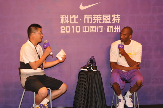 爱游戏官网：NBA球星中国行：利拉德、威少等球星将访问中国的简单介绍