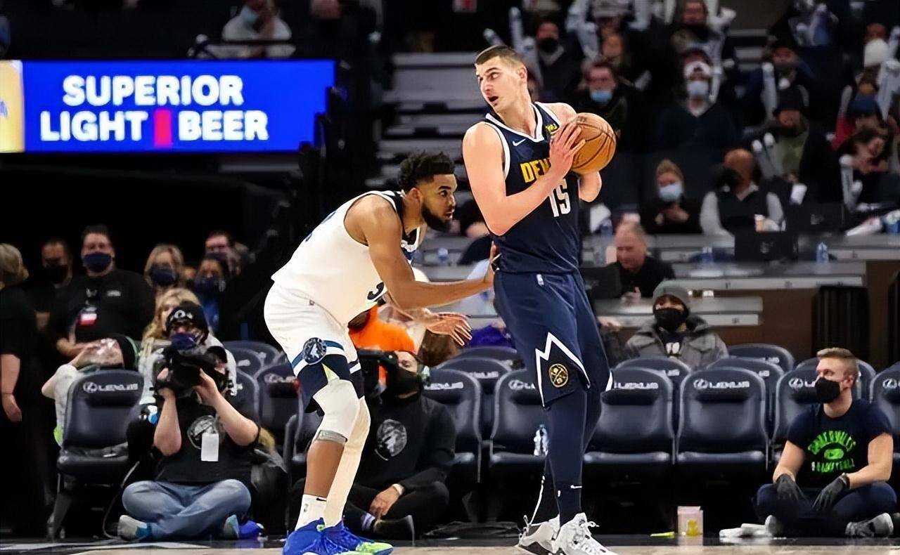 爱游戏官网：凯尔特人队防守策略：如何限制约基奇的低位进攻？的简单介绍