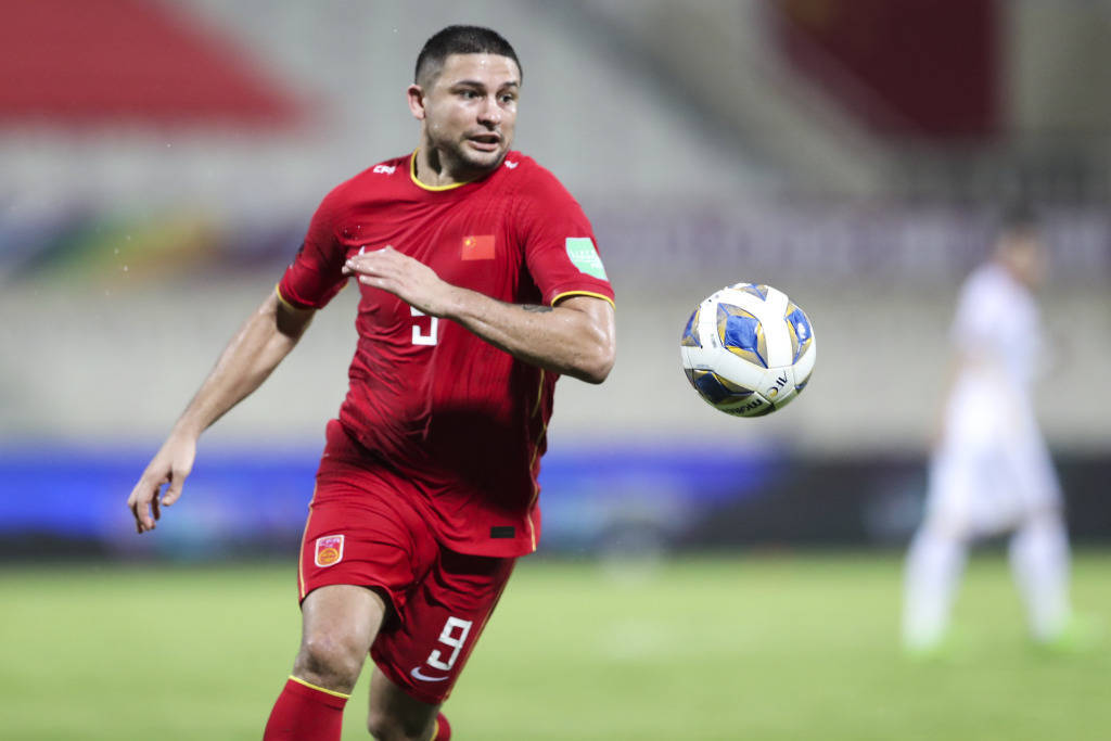 关于爱游戏APP:艾克森:归化球员对中国足球的文化融合与社会影响的信息 关于爱游戏APP:艾克森:归化球员对中国足球的文化融合与社会影响的信息